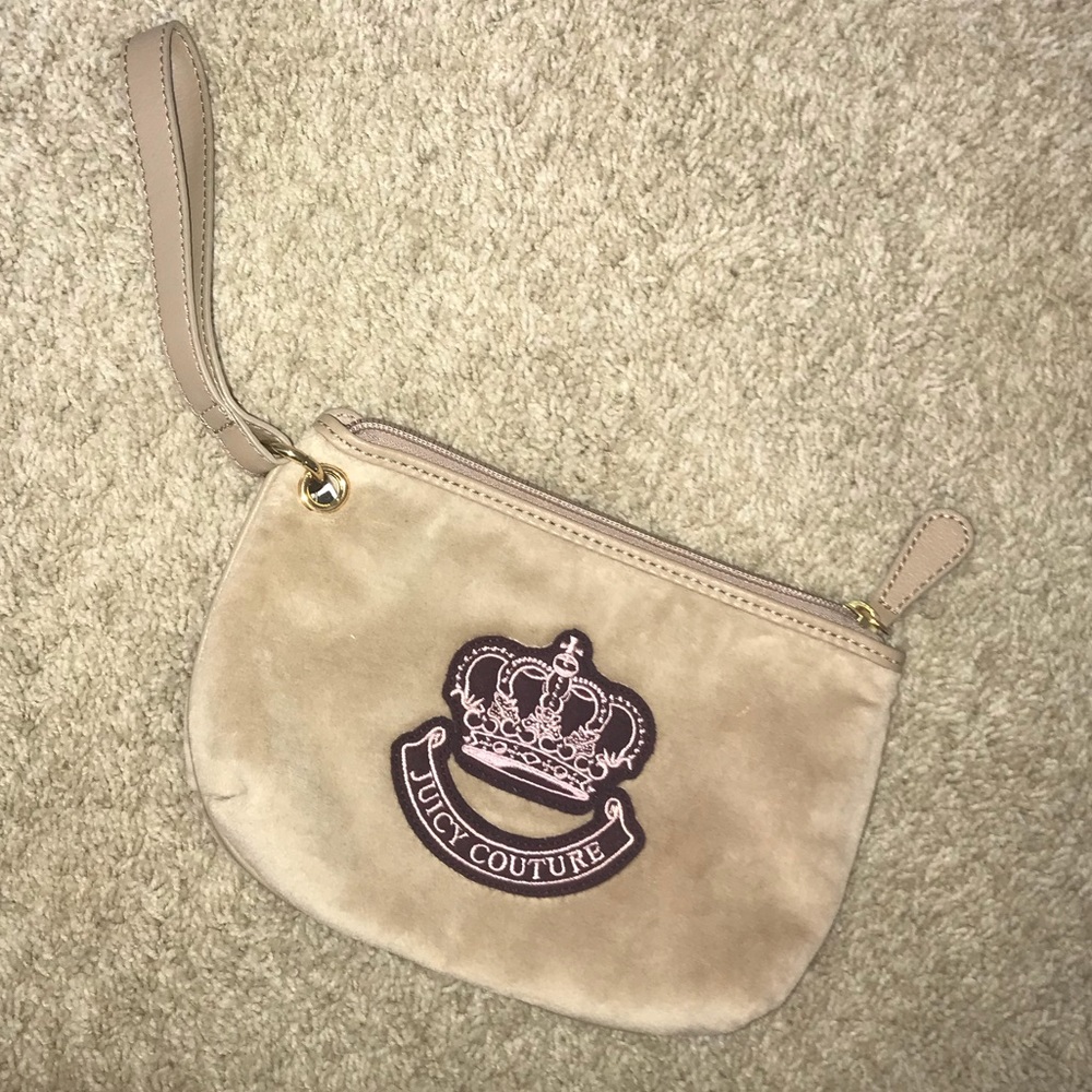 Juicy Couture Wristlet